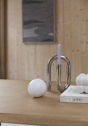 ZUIVER Tubo lysestake L - skinnende slv aluminium