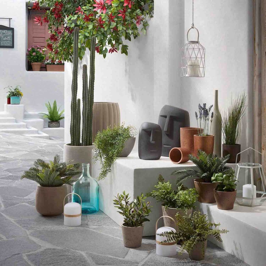 KAVE HOME rund Janvir LED bordlampe - hvit plast og naturlig tre