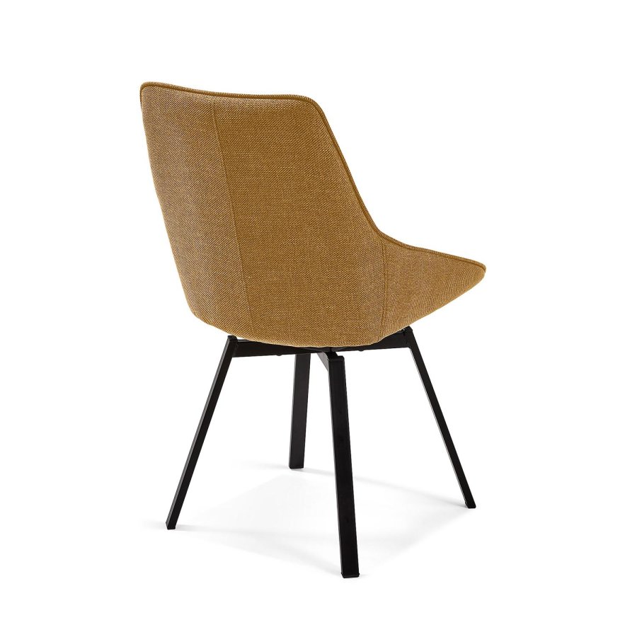 KAVE HOME Haston spisestol med armlener - sennepsgult stoff og metall med kryssfiner