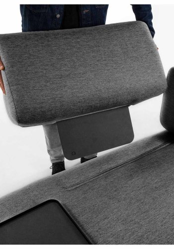 KAVE HOME Compo 3-seters sofa - mrkegr stoff og metall