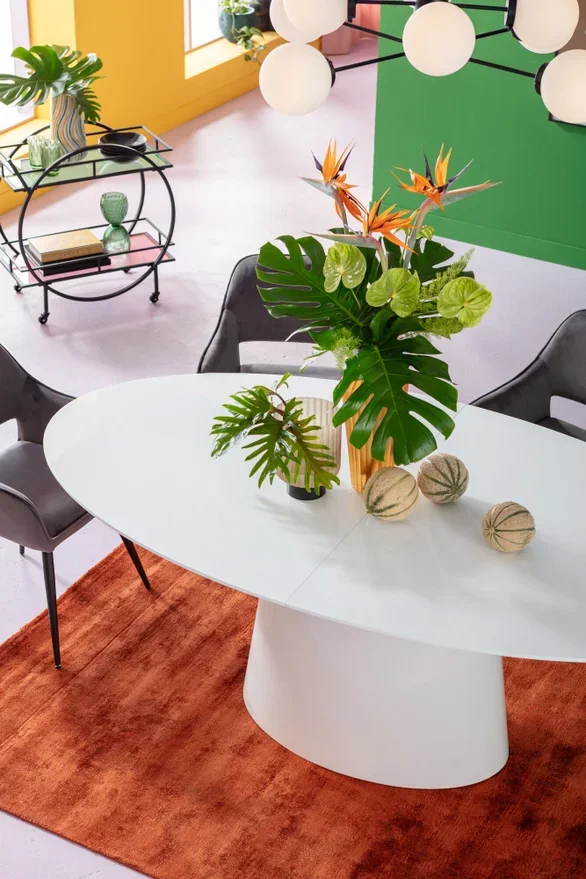 KARE DESIGN Extension Benvenuto ovalt spisebord - hvit hyglans tre, med sommerfugltopp (200(50)x110)