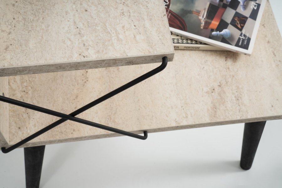 FUNZI LIVING Kryss nattbord, med bunnhylle - travertin melamin og svart bk (50x40)