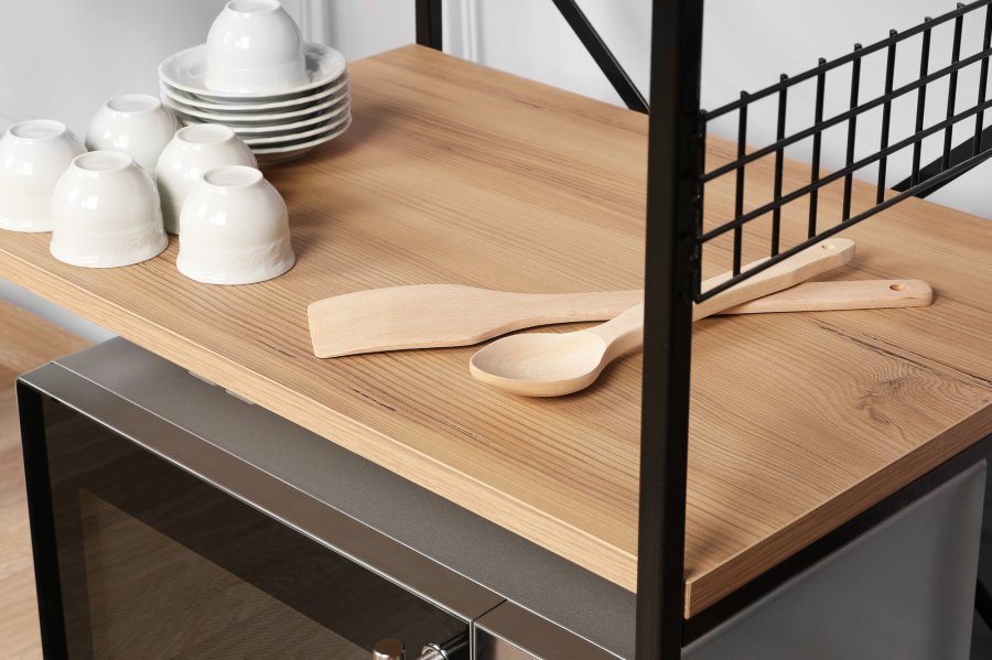 FUNZI LIVING Anemon Küchenregal, m. 4 Regale - kieferfarbenes Melamin und schwarzes Metall