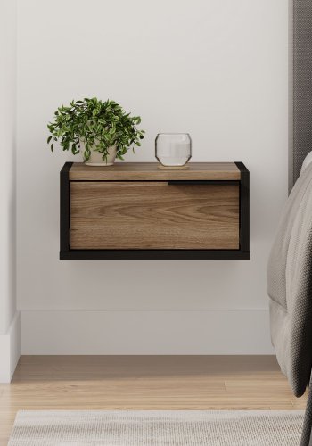 NORDV�RK Eco - Nattbord i svart tre i gammeldags stil