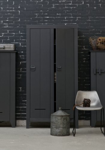 WOOOD Kluis skap, m. 2 drer og 4 hyller - stlgr furu