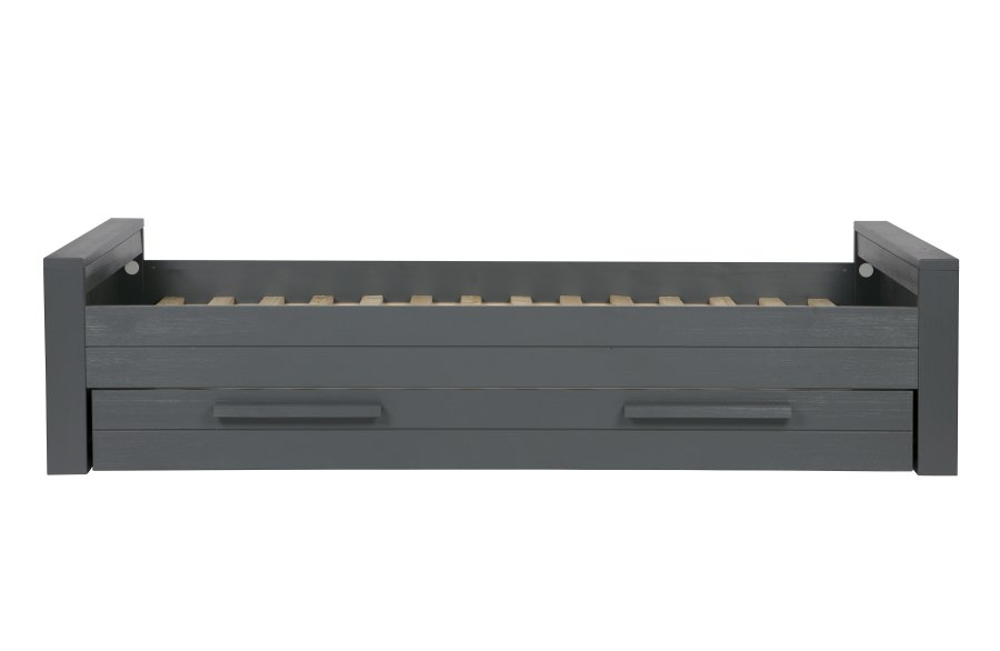 TRE Dennis juniorsengeramme, ekskl. lamellbunn, madrass og skuff - stlgr furu (90x200)