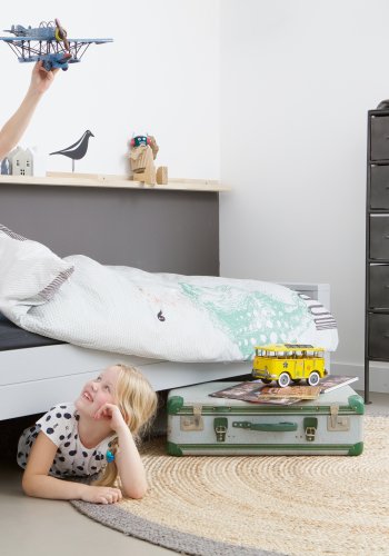 TRE Dennis juniorsengeramme, ekskl. spaltebunn, madrass og skuff - betonggr furu (90x200)