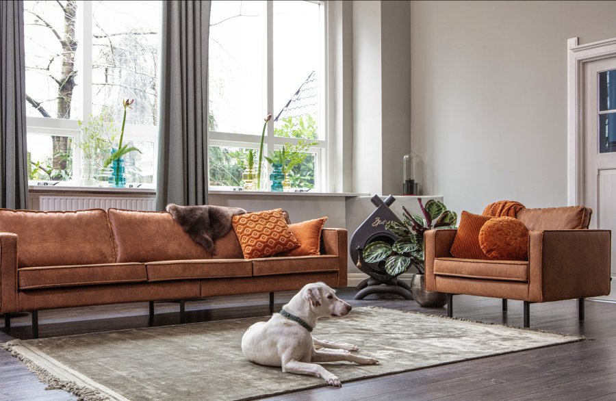 WOOOD Rodeo lenestol - cognac stoff