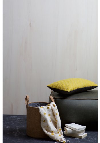 WOOOD Rodeo puff - armygrnt stoff (120x60)