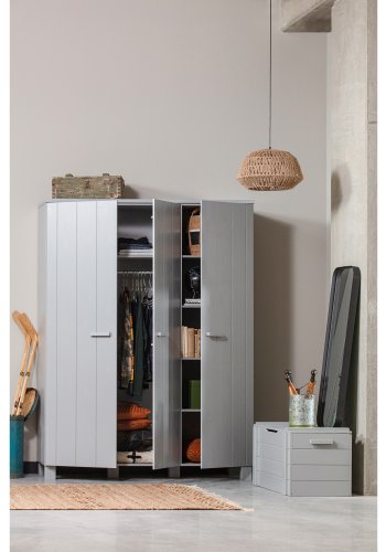 WOOOD Dennis garderobe for barn, m. 3 drer, 5 hyller og 1 hengerstang - betonggr furu