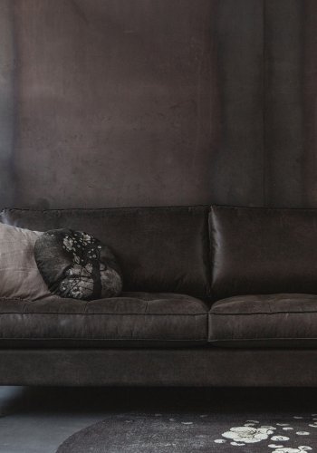 WOOOD Rodeo 2,5 seter sofa - svart stoff