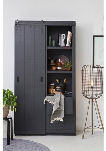 VTWONEN Slide lveskap, m. 1 skyvedr, 4 skuffer og 4 hyller - sort furu