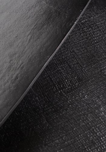 WOOOD Collection sidebord, trekantet - svart aluminium (sett med 2)