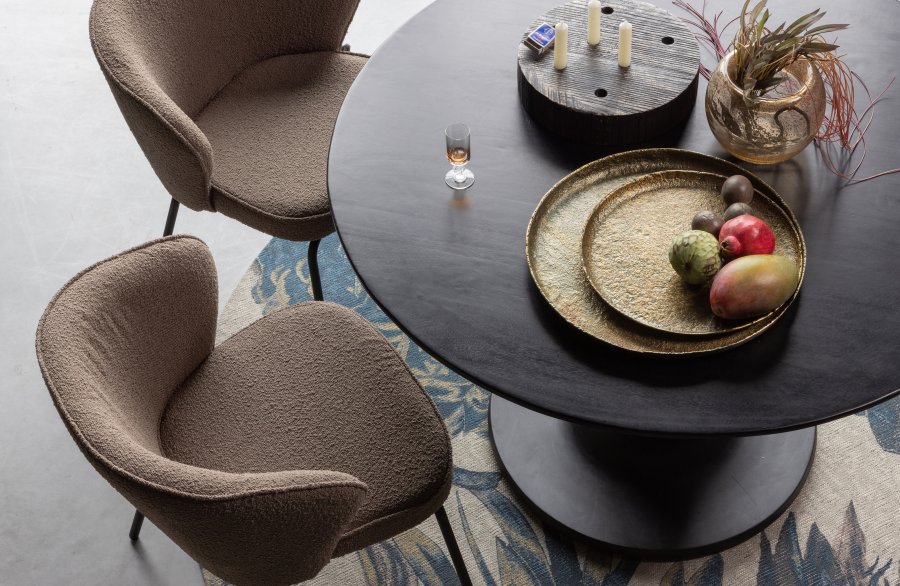 WOOOD Admit spisebordstol - nougatfarget bouclé polyester og sort metall