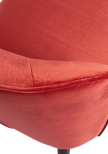 WOOOD Sara lenestol - bringebrrd polyesterflyel og tre