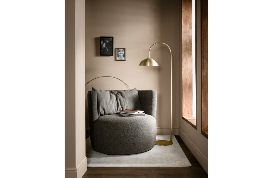 VTWONEN Explore lenestol - brunt boucléstoff og plast