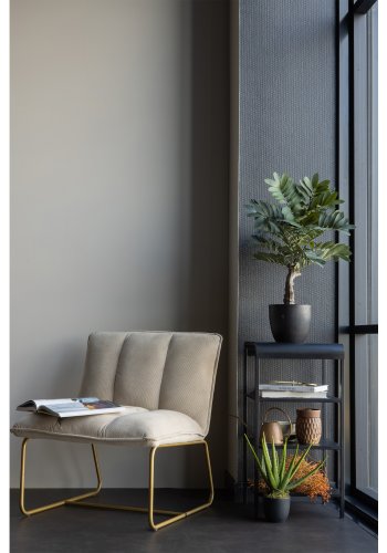 WOOOD Fie lenestol - ekte polyesterflyel og gullmetall