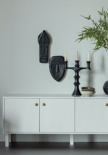 WOOOD Madu TV-bord, m. 4 drer og 2 hyller - skygr furu og metall (160x46)