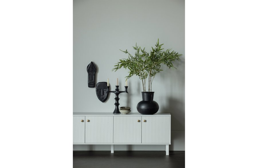 WOOOD Madu TV-bord, m. 4 drer og 2 hyller - skygr furu og metall (160x46)