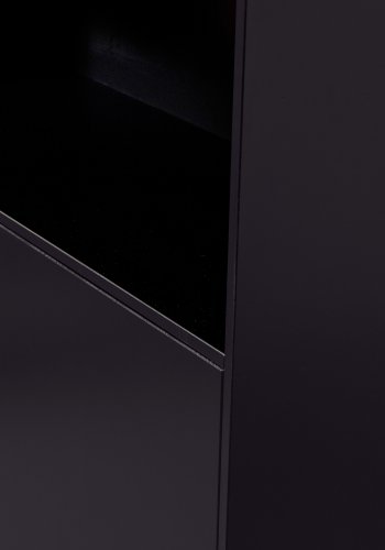 TRE EKSKLUSIV Finca skap, m. 4 drer, 2 hyller, 1 pent rom - dyp svart furu (B:110)