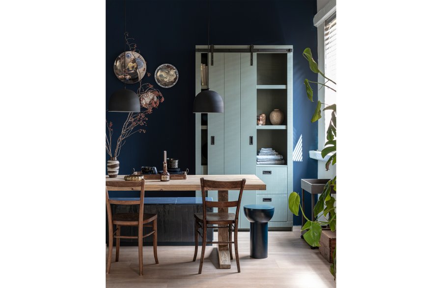 VTWONEN Slide lveskap, m. 1 skyvedr, 4 skuffer og 4 hyller - spefuru