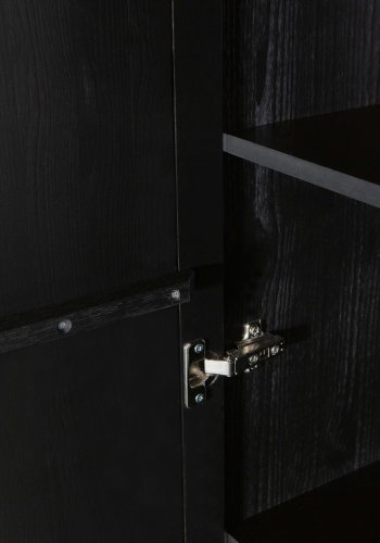 WOOOD EXCLUSIVE Nytt Gravure-skp, w. 2 tryck för att öppna dörrar och 1 lda - svart furu och svart metall