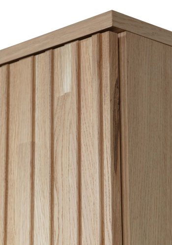 WOOOD EKSKLUSIV Nytt gravure skap, m. 2 trykk for  pne drer og 1 skuff - naturlig eikefiner og svart metall