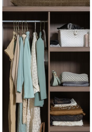 WOOOD Ren garderobe, m. 2 drer, 3 hyller, 1 hengestang, 2 skuffer - steingr/brun valnttfinish