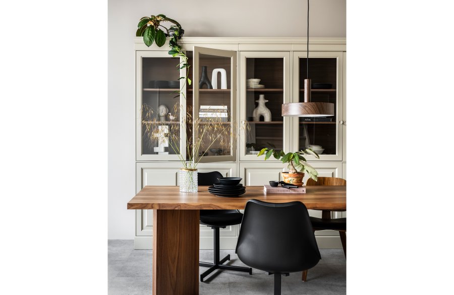 VTWONEN Chow vitrineskap, m. 4 drer og 3 hyller - glass og gr dakargrau furu