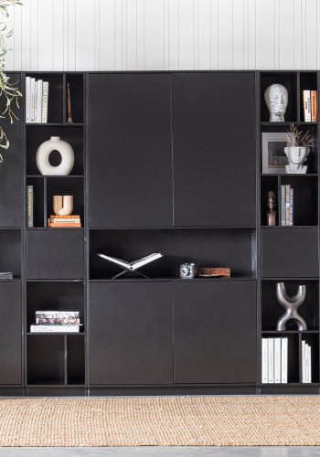 WOOOD EKSKLUSIV Finca skap, rundt, hyre, m. 2 trykk for  pne drer og hyller - svart furu