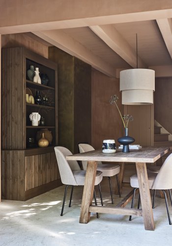 WOOOD Vogue spisebordstol - ekte polyester/viscose stoff og svart metall