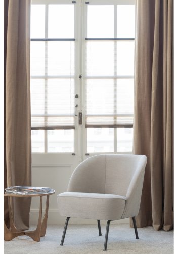 WOOOD Vogue lenestol - ekte polyester/viscose stoff og svart metall