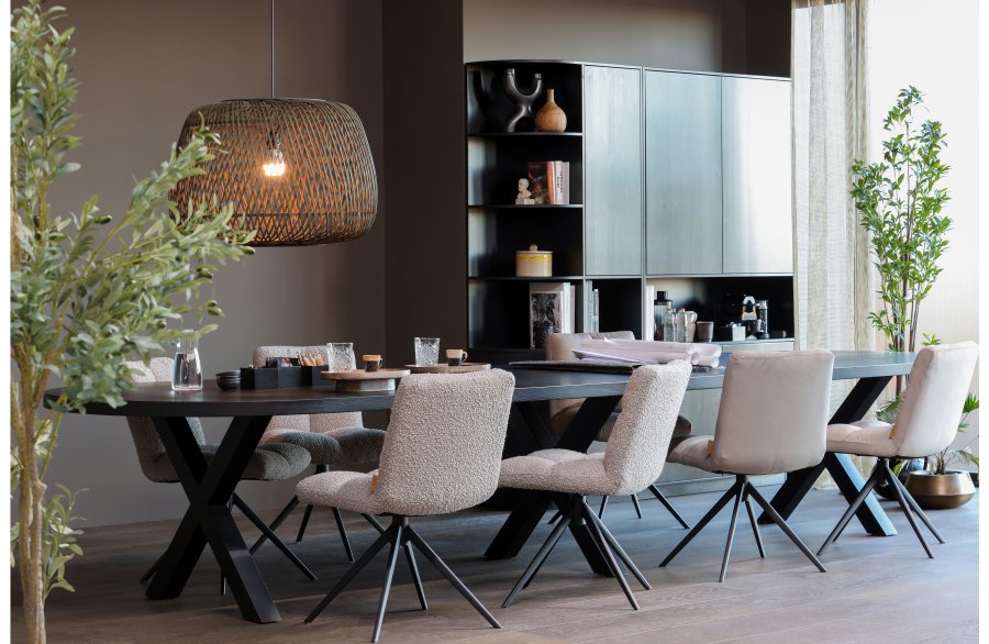 WOOOD EKSKLUSIV Vinny spisebordstol, svingbar - ekte flyelspolyester og svart metall