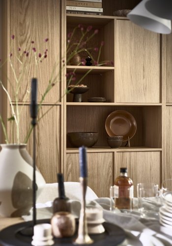 VTWONEN Modulrt overskap, m. 3 trykk for  pne drer og hyller - naturlig matt eikefiner (77x40)