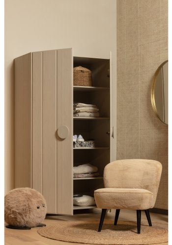 WOOOD Noah garderobe, m. 2 drer, 4 hyller og 1 hengerstang - stvgr furu