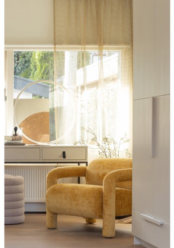 WOOOD EKSKLUSIV Lenny lenestol, m. armlener - gull/gul grov tekstur flyels polyester