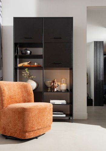 WOOOD EKSKLUSIV Atty svingstol - blomstrende flyelspolyester