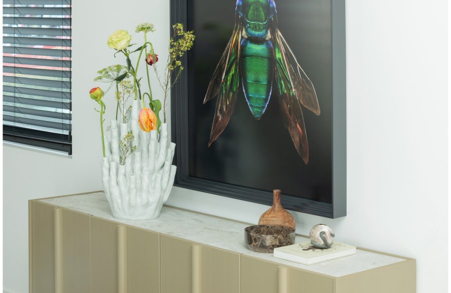 TRE EKSKLUSIV Basu bordplate dekorasjon for skjenk/TV-bord - betongplast (196,5x39,5)