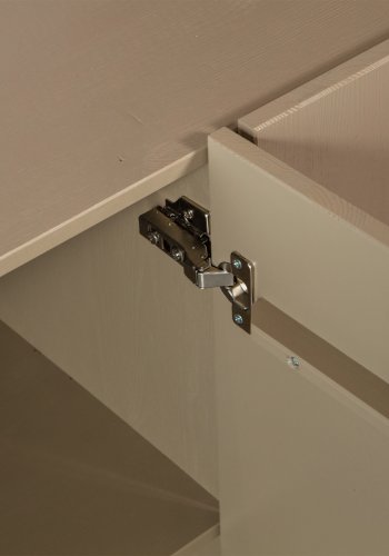 TRE EKSKLUSIV Basu skjenk, m. 3 drer og 2 hyller - gjrmefuru