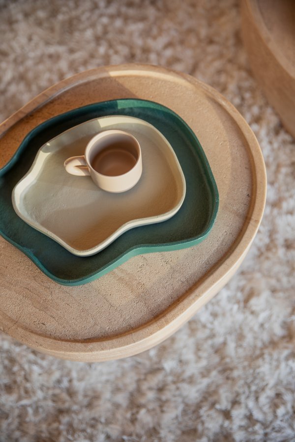 ZUIVER Revolt-brett, kologisk - elfenben og grnn aluminium (sett med 2)