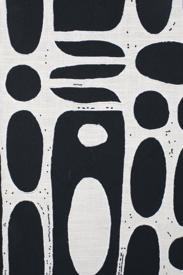 ZUIVER Halo-bilde, rektangulrt - hvit/svart bomull og naturlig mangotre (104x68)