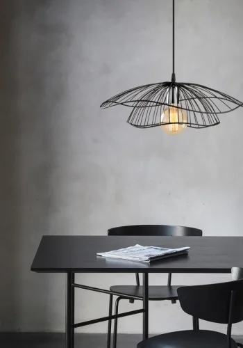 LUMI Solsticeon Deckenleuchte - schwarzes Metall