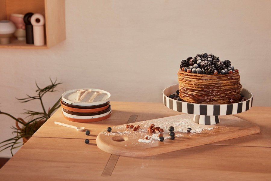 OYOY LIVING Yumi skjrebrett - Naturlig eik