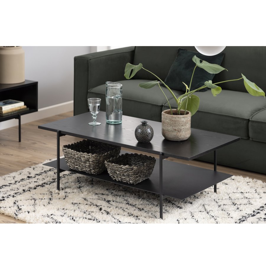 ACT NORDIC Angus sofabord, m. hylde - sort melamin ask og sort metal (115x60)