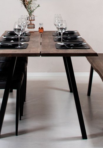 HOUSE OF SANDER Ydun spisebordsstol - sort kunstlder og sorte ben, stabelbar