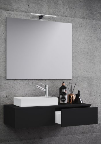 Gudas baderomsmbelsett - speilglass, keramikk og sort melamin