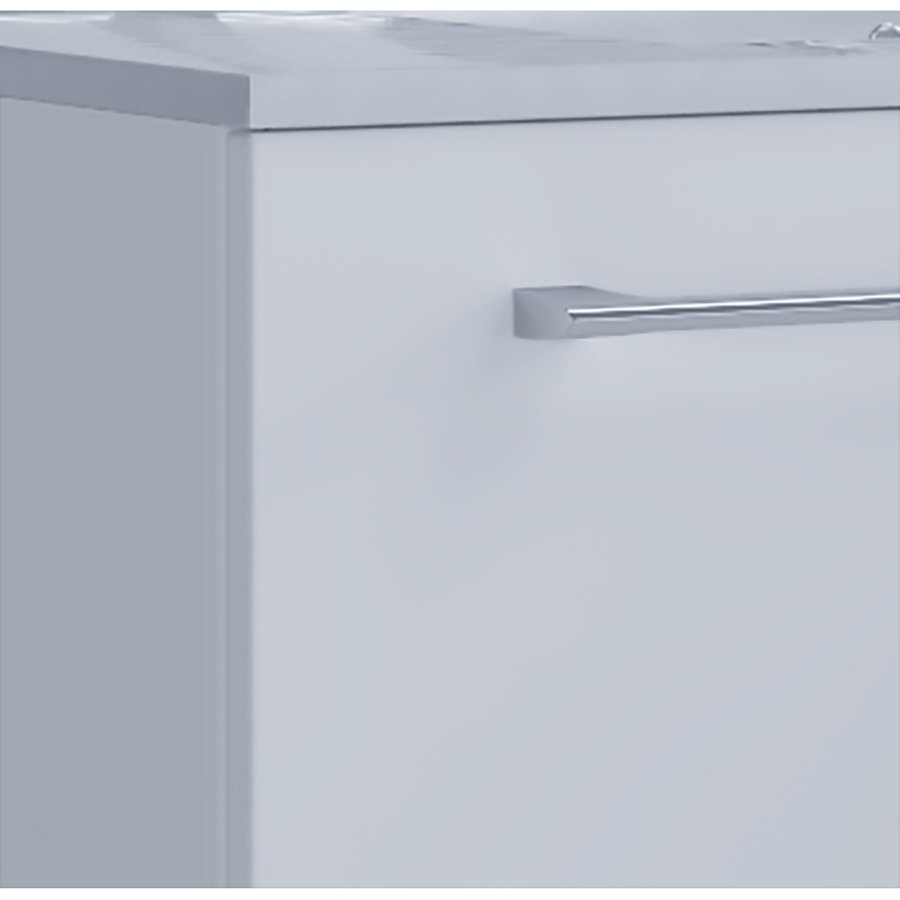 baderomsmbelsett, med ben - keramikk og hvit melamin