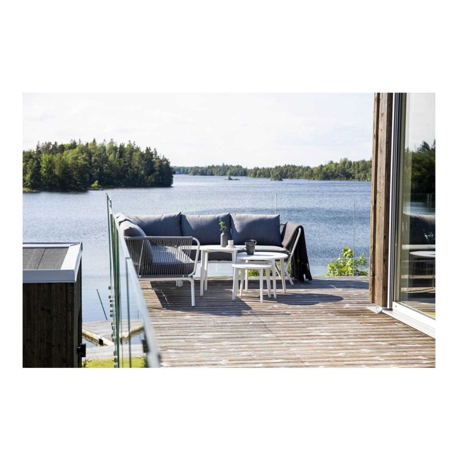 VENTURE DESIGN Roxo 2-pers. hjrne hagesofa - gr polyester og hvitt stl