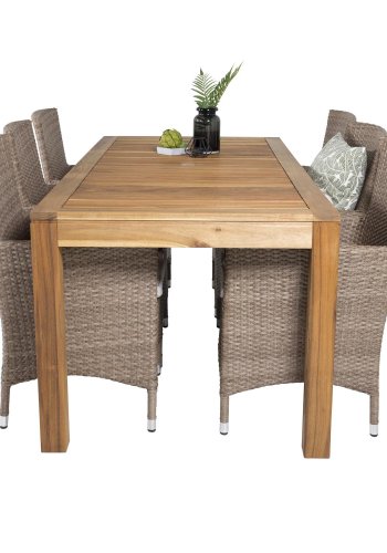 VENTURE DESIGN Malin hagestol med armlener og naturlig stoffpute - naturlig rotting og aluminium