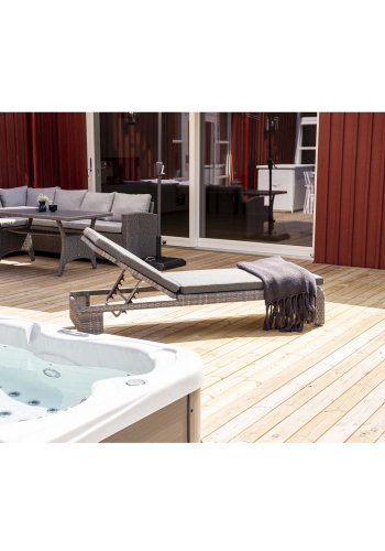 VENTURE DESIGN London utendrs solstol med gr stoffpute og hjul - gr rotting og aluminium